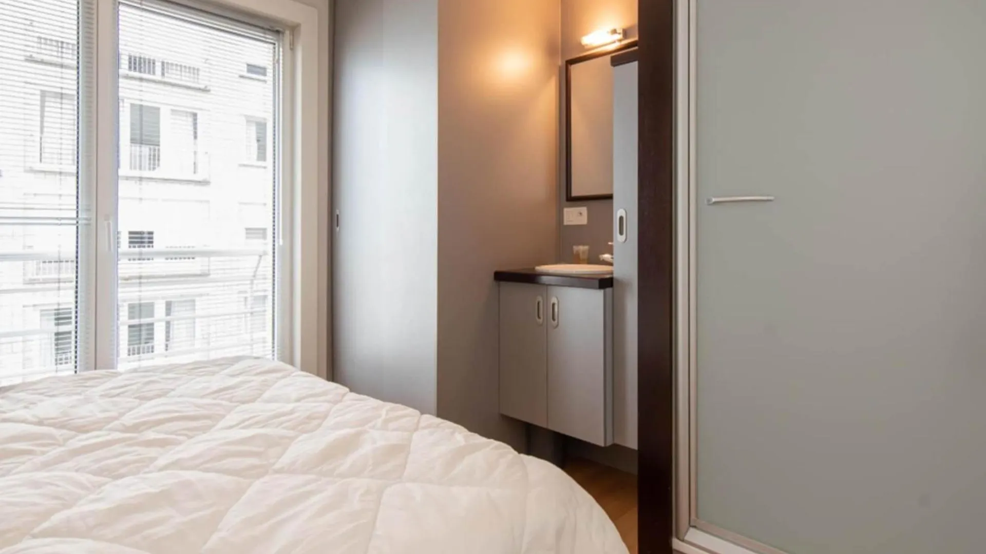 Beautiful Apartment With View 오스텐드